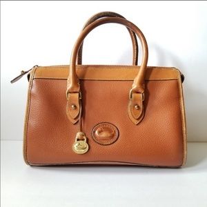 Dooney & Bourke Doctor Bag ❌❌SOLD❌❌